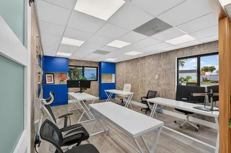 16811 NE 6th Avenue North Miami Beach FL