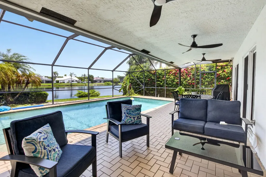 7082 NW 3rd Avenue Boca Raton FL 33487