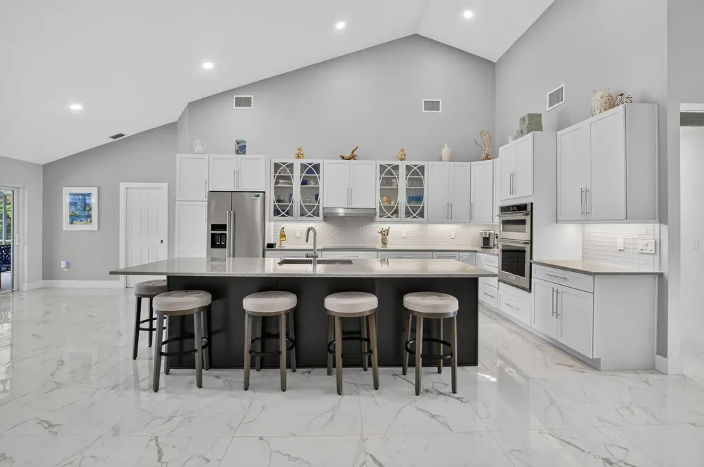 7082 NW 3rd Avenue Boca Raton FL 33487