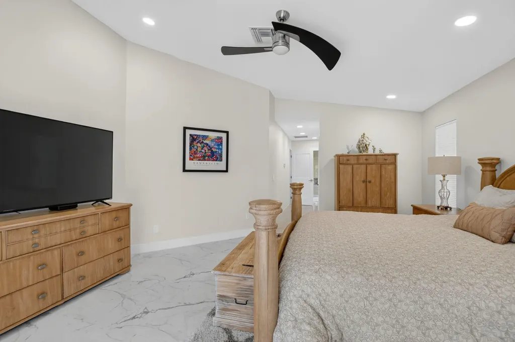 7082 NW 3rd Avenue Boca Raton FL 33487