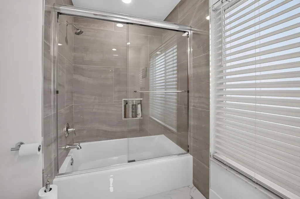 7082 NW 3rd Avenue Boca Raton FL 33487