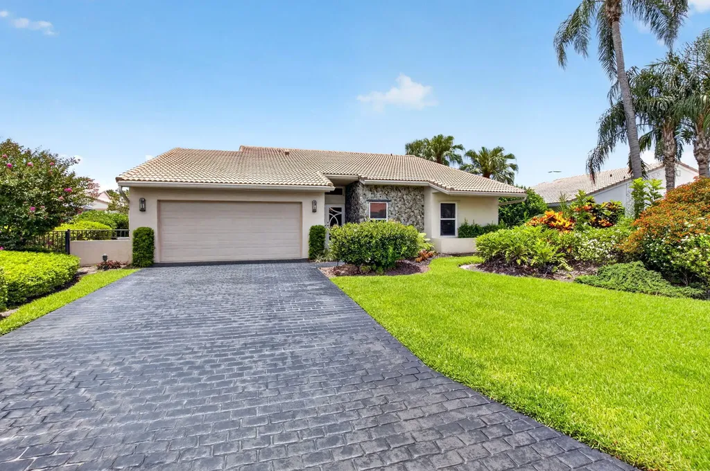 7082 NW 3rd Avenue Boca Raton FL 33487