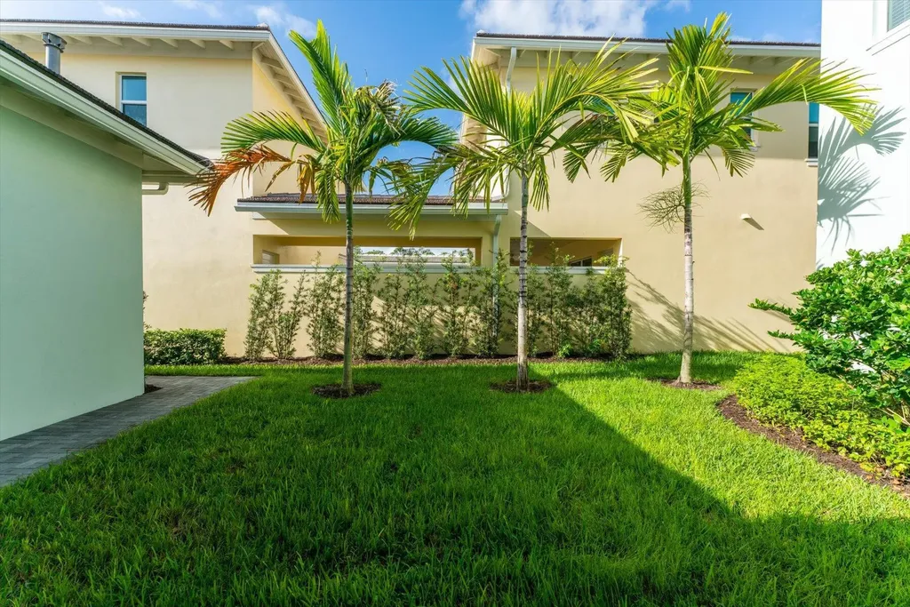 13461 Machiavelli Way Palm Beach Gardens FL 33418