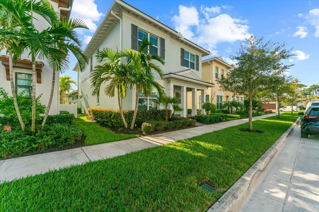 13461 Machiavelli Way Palm Beach Gardens FL 33418