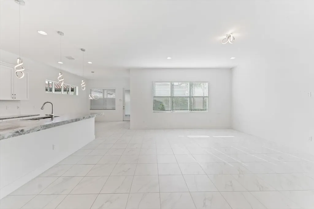 13461 Machiavelli Way Palm Beach Gardens FL 33418