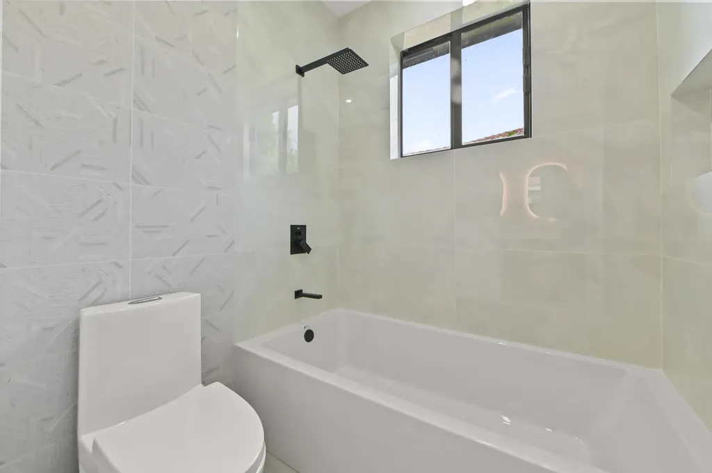 621 NW 42nd Avenue Coconut Creek FL 33066