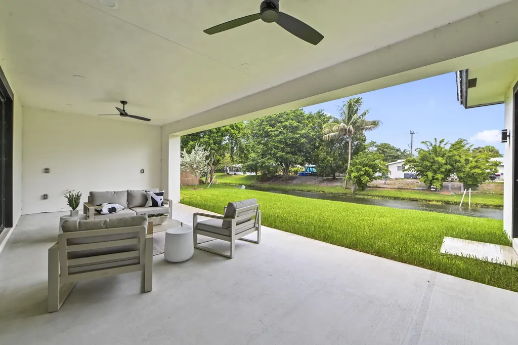 621 NW 42nd Avenue Coconut Creek FL 33066