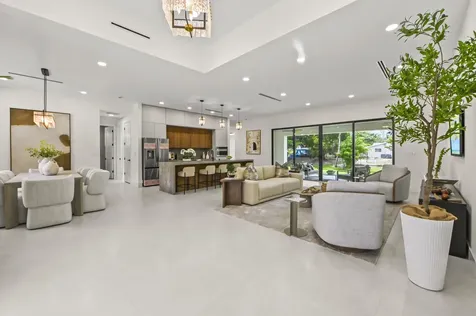621 NW 42nd Avenue Coconut Creek FL 33066