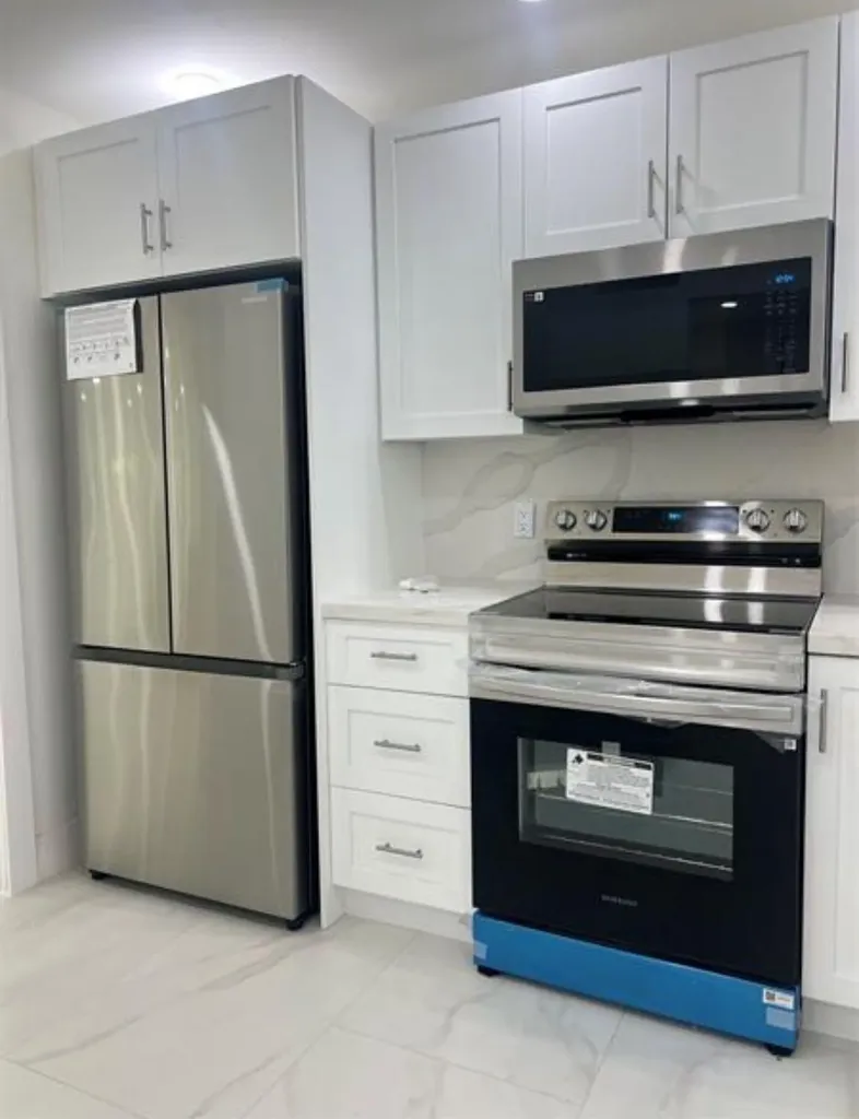 2801 N 34th Avenue Hollywood FL 33021