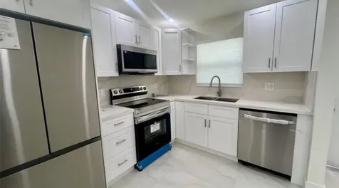 2801 N 34th Avenue Hollywood FL 33021