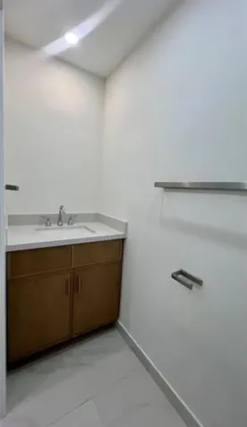 2801 N 34th Avenue Hollywood FL 33021
