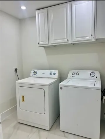 2801 N 34th Avenue Hollywood FL 33021