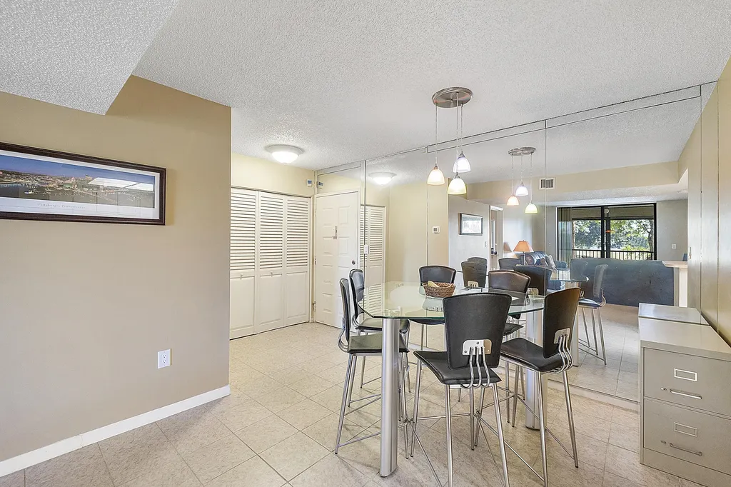 5530 NW 44th Street Lauderhill FL 33319
