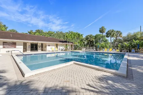 5530 NW 44th Street Lauderhill FL 33319