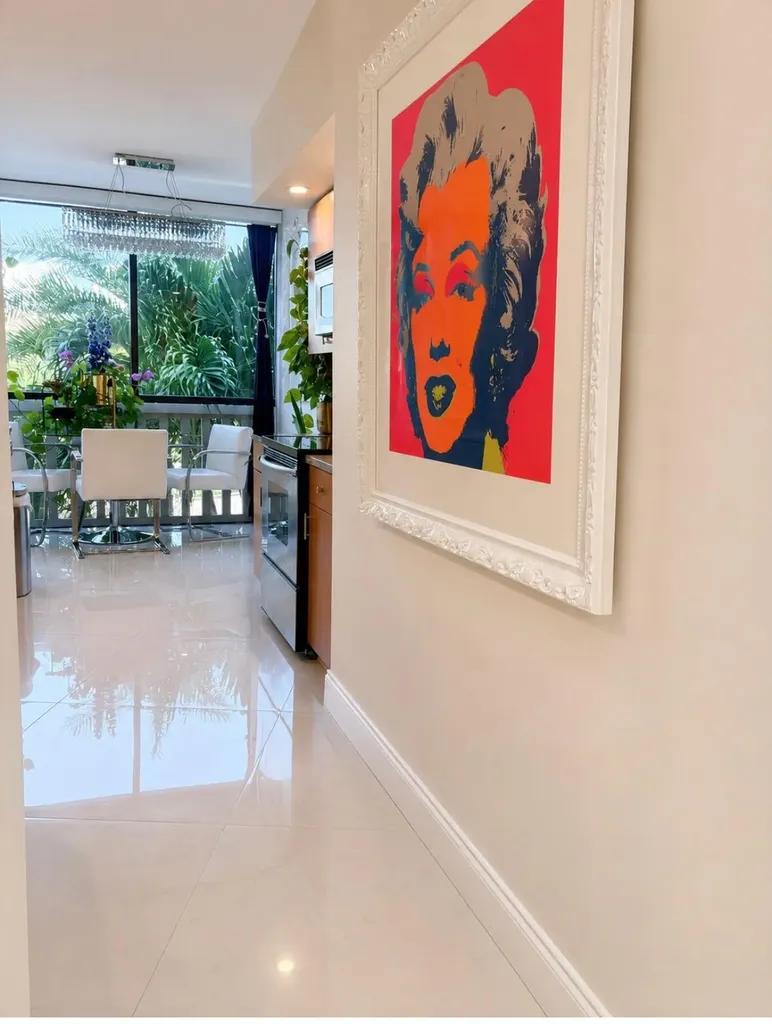 1000 E Island Boulevard Aventura FL 33160