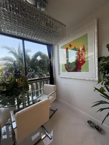 1000 E Island Boulevard Aventura FL 33160