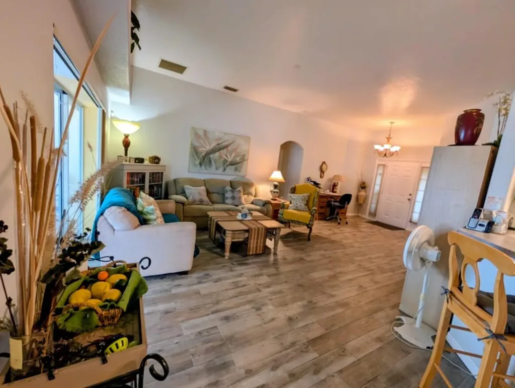 2097 SW Larchmont Lane Port St Lucie FL 34984