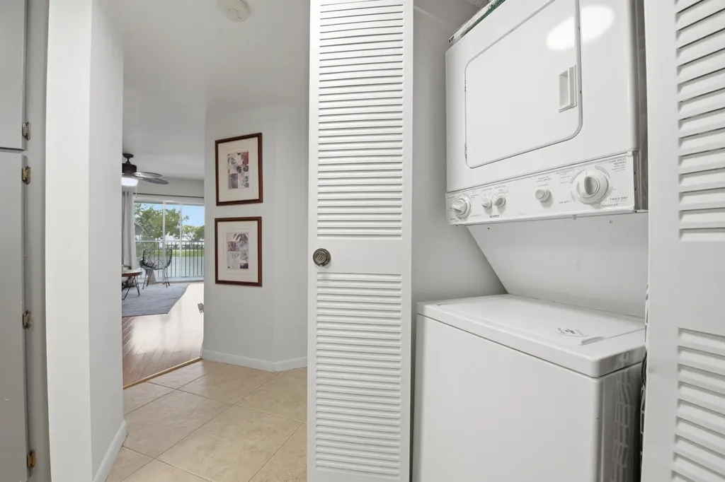 5501 Lakeside Drive Margate FL 33063