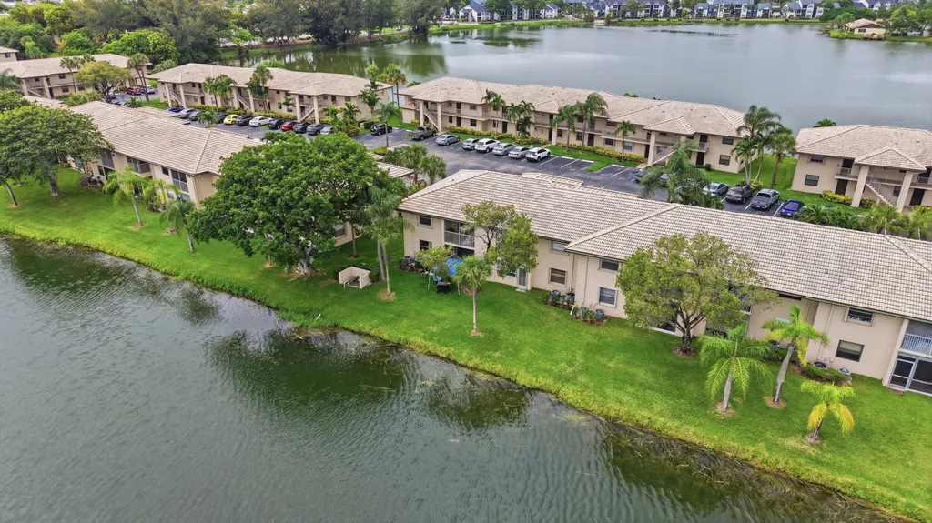 5501 Lakeside Drive Margate FL 33063