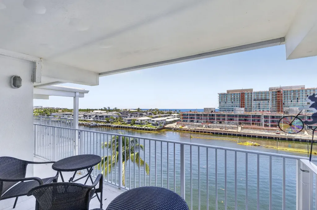 1536 SE 15th Court Deerfield Beach FL 33441