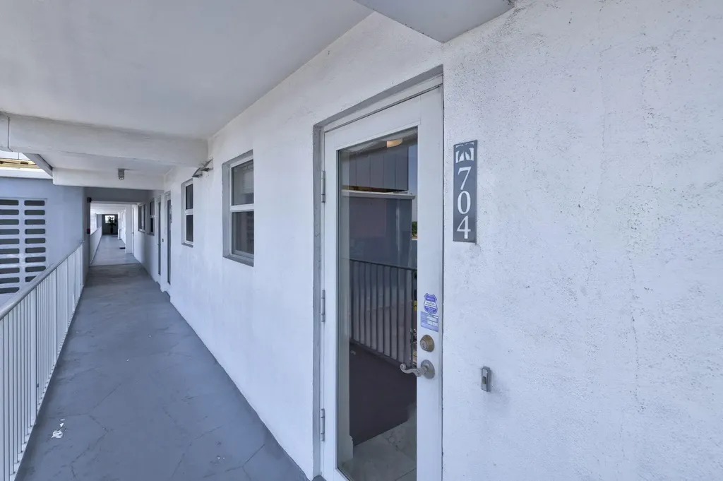 1536 SE 15th Court Deerfield Beach FL 33441