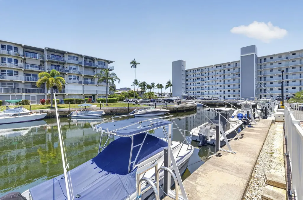 1536 SE 15th Court Deerfield Beach FL 33441