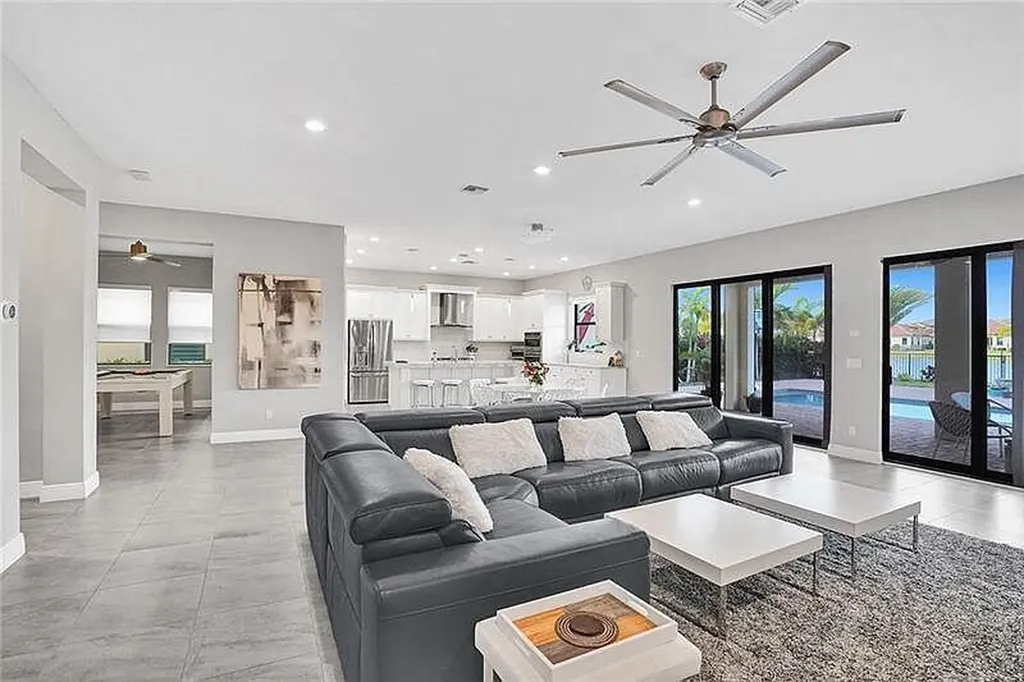 11720 Waterway Circle Parkland FL 33076
