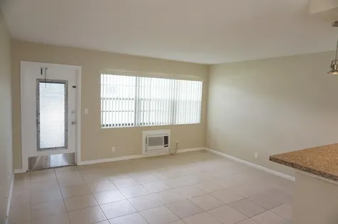 226 Sheffield J West Palm Beach FL 33417