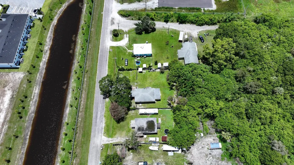 310 Dickson Drive Fort Pierce FL 34982