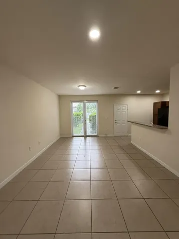 17093 SW 93rd Street Miami FL 33196