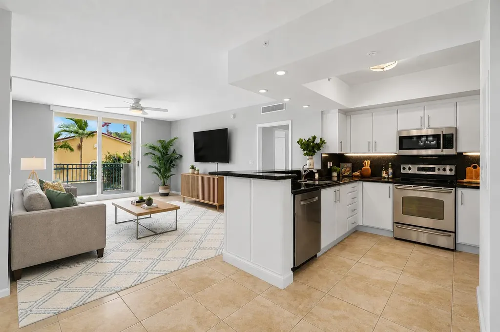 403 S Sapodilla Avenue West Palm Beach FL 33401