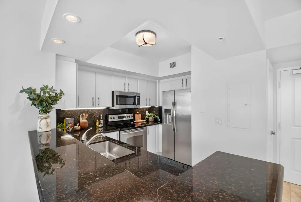 403 S Sapodilla Avenue West Palm Beach FL 33401