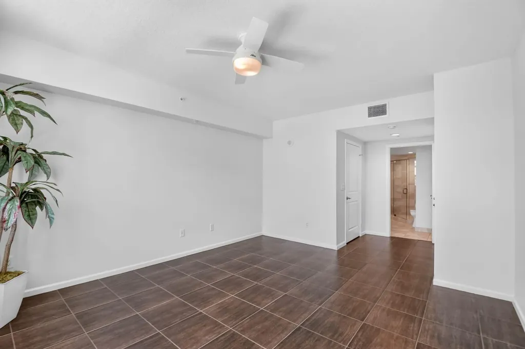 403 S Sapodilla Avenue West Palm Beach FL 33401