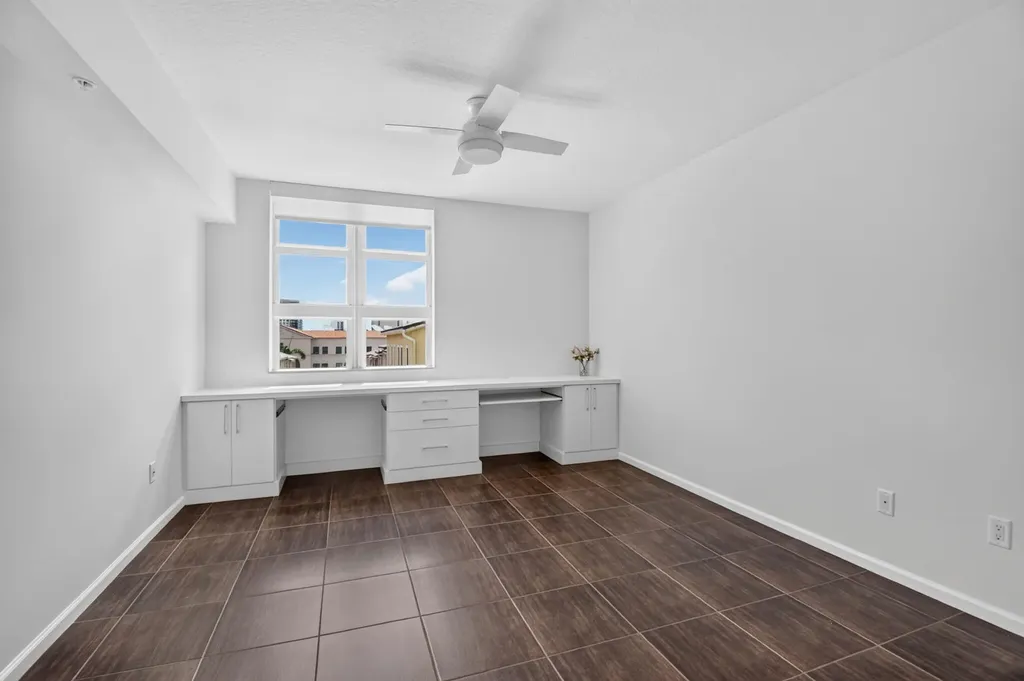403 S Sapodilla Avenue West Palm Beach FL 33401