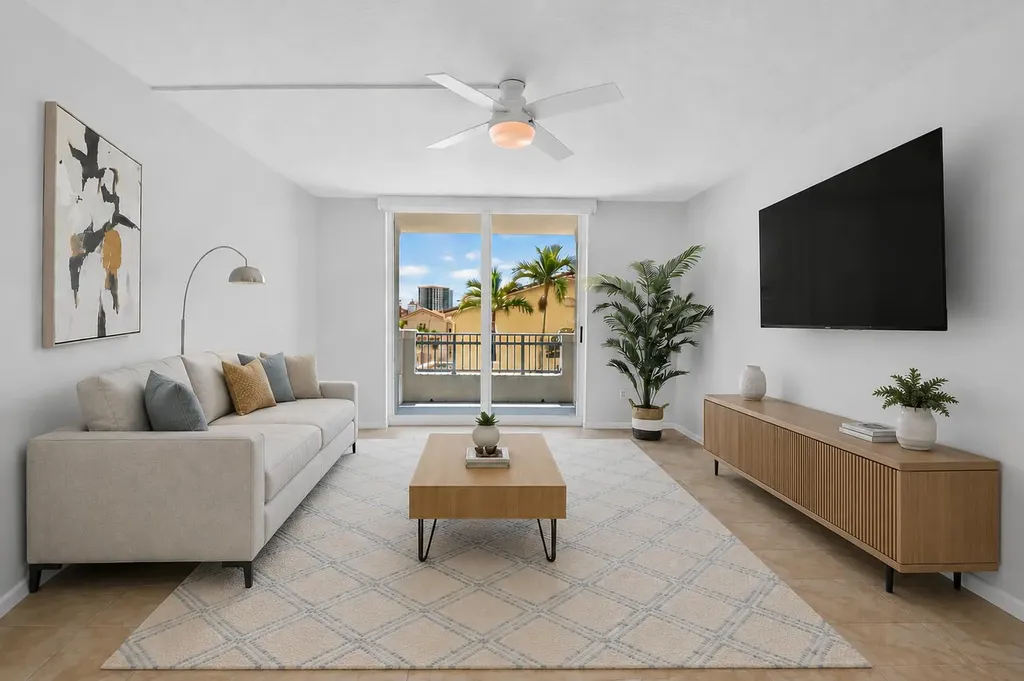 403 S Sapodilla Avenue West Palm Beach FL 33401