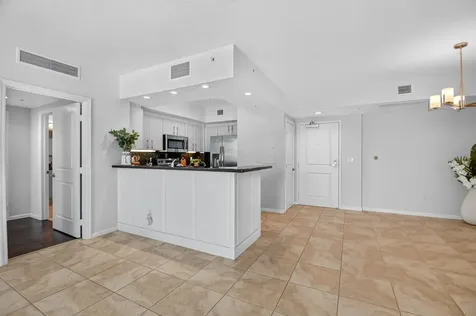 403 S Sapodilla Avenue West Palm Beach FL 33401