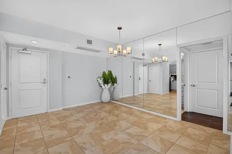 403 S Sapodilla Avenue West Palm Beach FL 33401