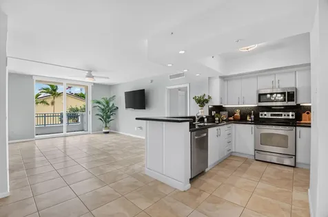 403 S Sapodilla Avenue West Palm Beach FL 33401