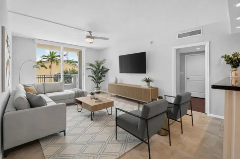 403 S Sapodilla Avenue West Palm Beach FL 33401