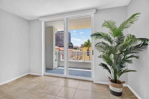 403 S Sapodilla Avenue West Palm Beach FL 33401