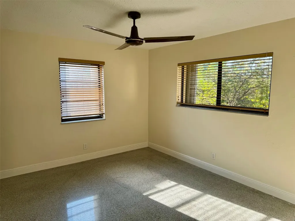 2624 NE 8th Court Pompano Beach FL 33062