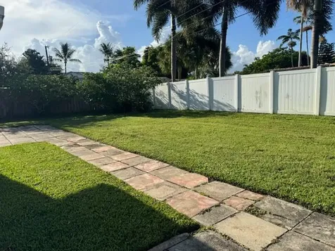 2624 NE 8th Court Pompano Beach FL 33062