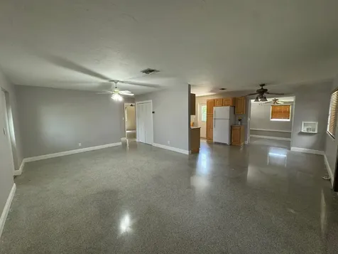 2624 NE 8th Court Pompano Beach FL 33062