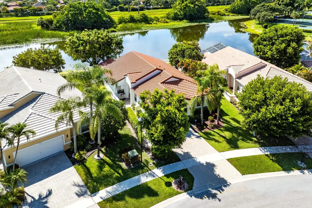 18724 Sea Turtle Lane Boca Raton FL 33498