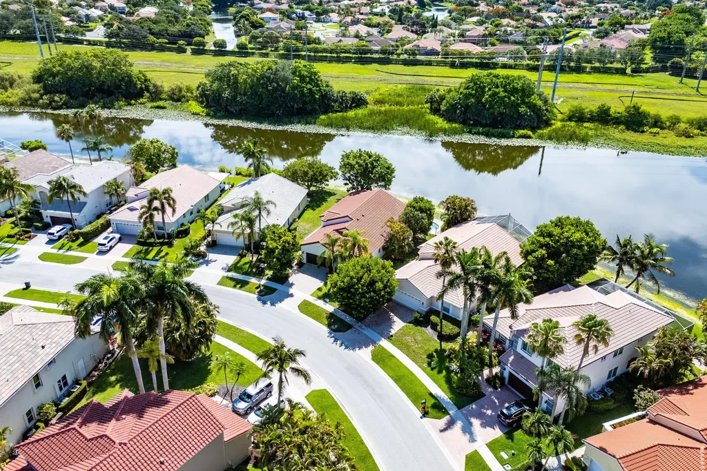 18724 Sea Turtle Lane Boca Raton FL 33498