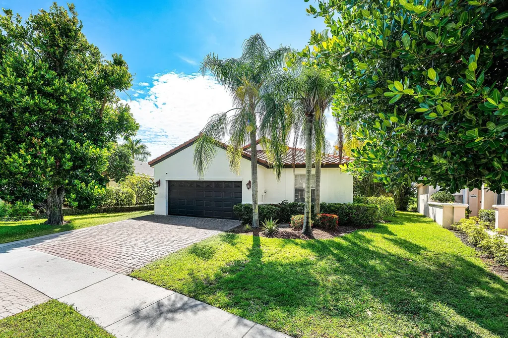18724 Sea Turtle Lane Boca Raton FL 33498