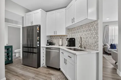 9736 NW 1st Manor Coral Springs FL 33071