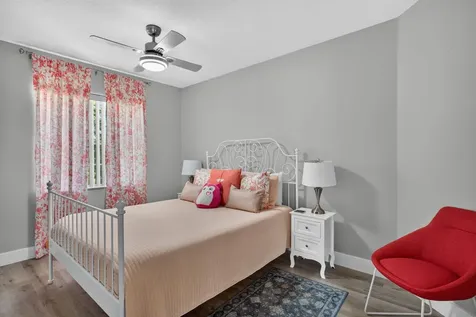 9736 NW 1st Manor Coral Springs FL 33071
