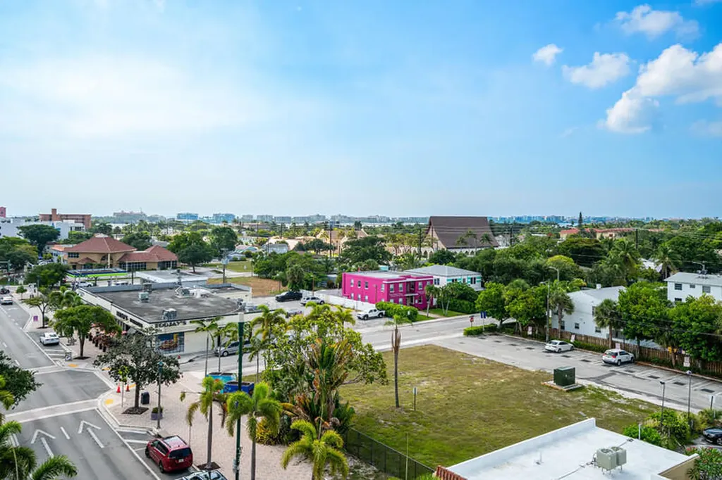 511 Lucerne Avenue Lake Worth Beach FL 33460