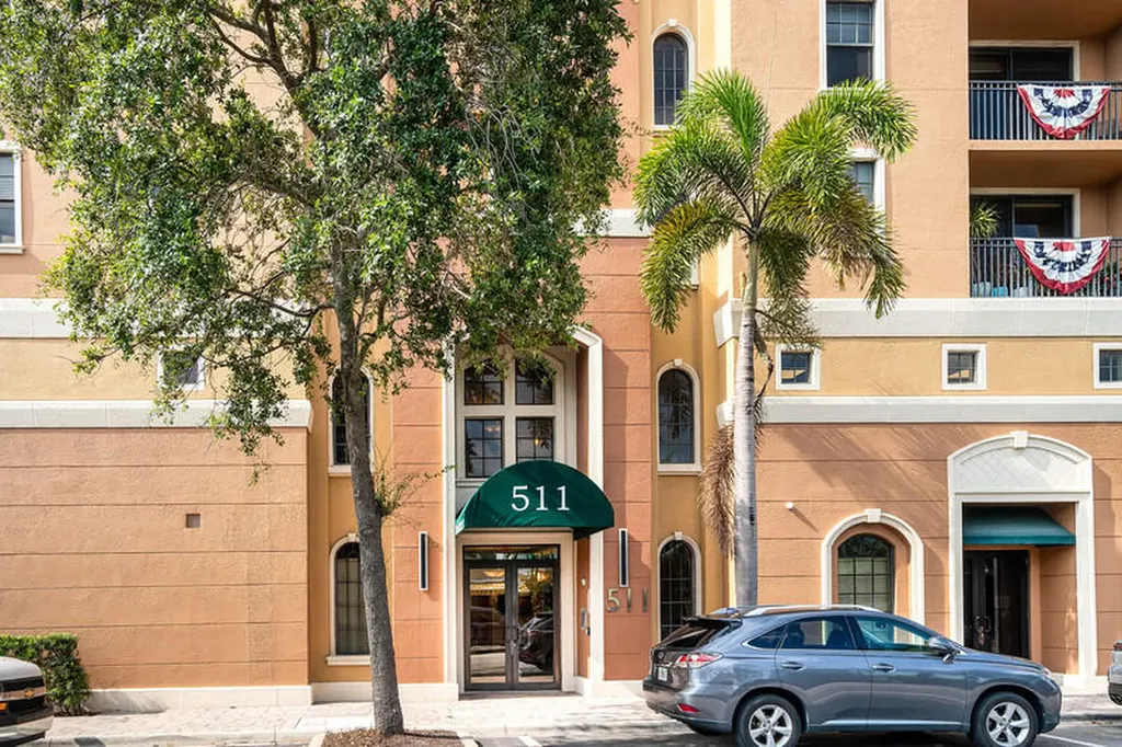 511 Lucerne Avenue Lake Worth Beach FL 33460